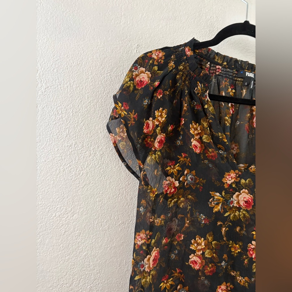 PAIGE Ally short sleeve floral print Silk black Top size S - Picture 3 of 9